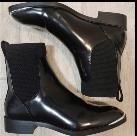 ZARA STUDDED SOCK-STYLE BLACK CHELSEA BOOTS SIZE 6 - Picture 3 of 4